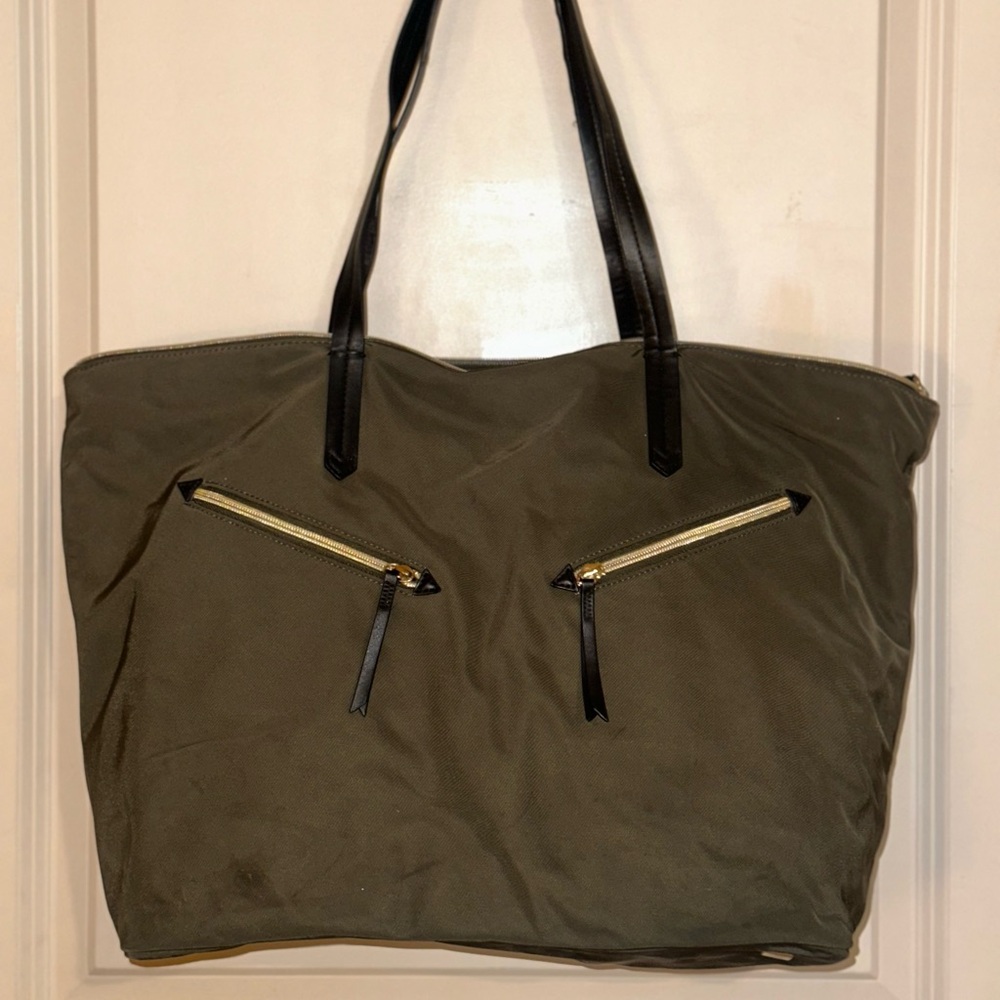 Stella & Dot Boss Lady Tote Bag in Army Green